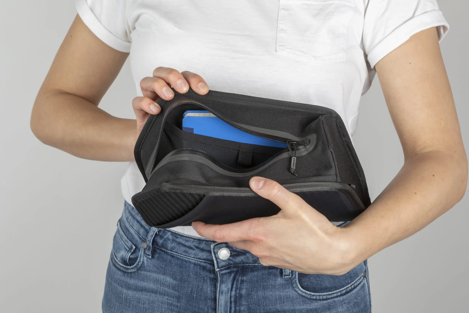 Fidlock TWIST Essential Bag + Bike Base Set - L Schwarz 14 Fidlock TWIST Essential Bag + Bike Base Set - L Schwarz – Bild 12