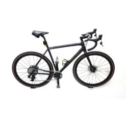 Lezyne Pedalhaken, Pedal Hook -Fahrradzubehör 1 BS STPDH V106 StainlessPedalHook InUse v2 R1 1400x