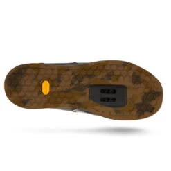 Giro Chamber II Fahrradschuhe - Schwarz/Grau -Fahrradzubehör 260112001 Giro Chamber II DarkShadowBlack Bottom