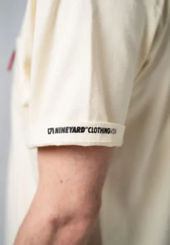 SIGNATURE Oversize Pocket T-Shirt - Pale Yellow -Fahrradzubehör DSC9220 1800x1800