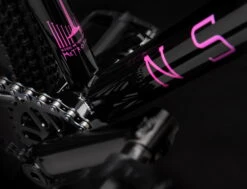 Ns-bikes Metropolis 3 - Dirtbike - Schwarz -Fahrradzubehör Metro 3 3