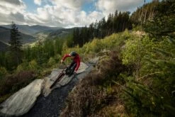 Santa Cruz Bronson 4 C MX XT RSV Gloss Moss And Blue 12 Santa Cruz Bronson 4 C MX XT RSV Gloss Moss And Blue -Fahrradzubehör SN Bronson Vero 069KbL2SMy67vWrm