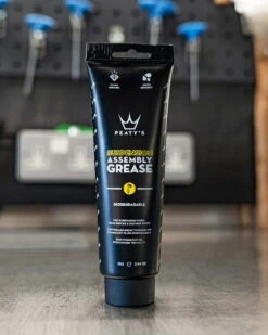 Peaty's Suspension Assembly Grease -Fahrradzubehör SuspensionGreaseProductImages3 2048x