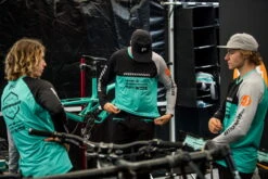 Propain Racing Team Jersey 8 Propain Racing Team Jersey -Fahrradzubehör Trackwalk WC4 Lenzerheide 395