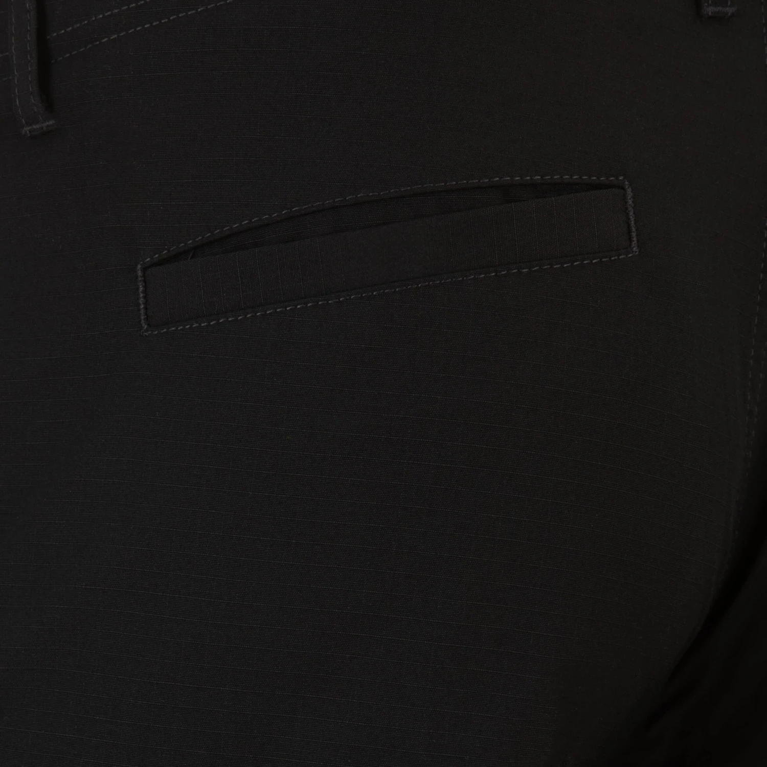 Oakley Utilitarian Cargo Short 2.0 - Blackout 6 Oakley Utilitarian Cargo Short 2.0 - Blackout – Bild 4